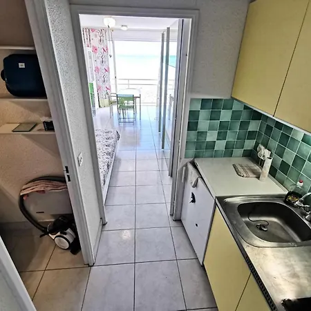 Amphitrite - Studio Pour 2 Personnes 411 * Le Barcarès